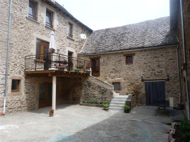 Gite Oustal Belcastel  Εξωτερικό φωτογραφία
