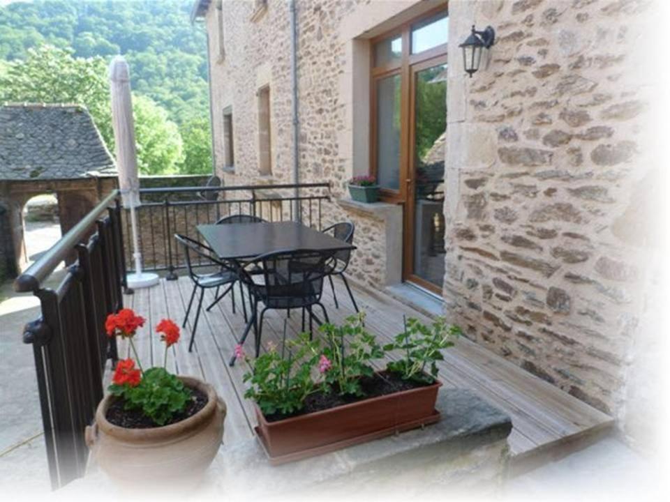 Gite Oustal Belcastel  Εξωτερικό φωτογραφία