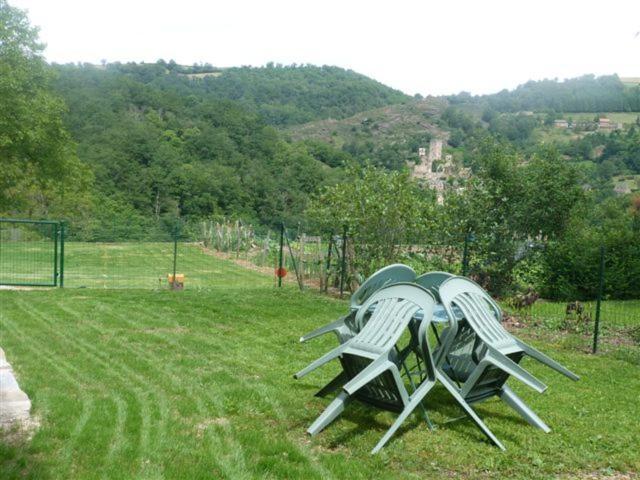 Gite Oustal Belcastel  Εξωτερικό φωτογραφία